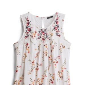 Tempesta lace detail tank